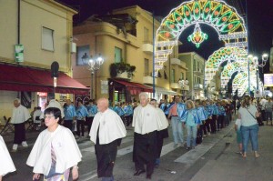 2018 07 06 - San Lorenzo Parrochia Isola Liri - Messa Vestizione Confratelli Processione - 009