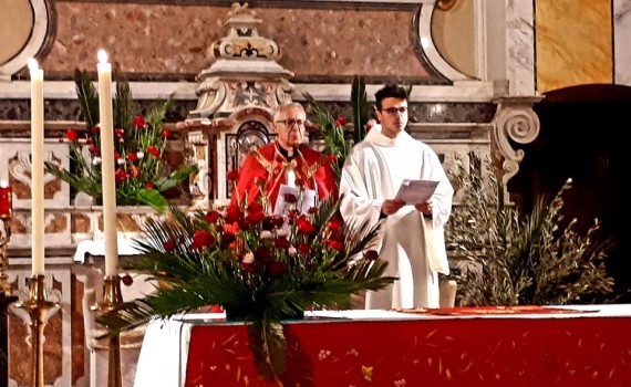 2019 04 12 - San Lorenzo Parrochia Isola Liri - Via Crucis - Uomini e donne sotto la Croce - 002