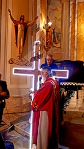 2019 04 12 - San Lorenzo Parrochia Isola Liri - Via Crucis - Uomini e donne sotto la Croce - 003