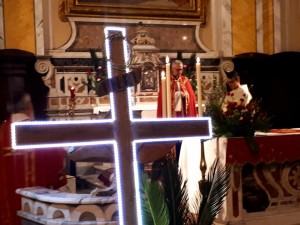 2019 04 12 - San Lorenzo Parrochia Isola Liri - Via Crucis - Uomini e donne sotto la Croce - 008